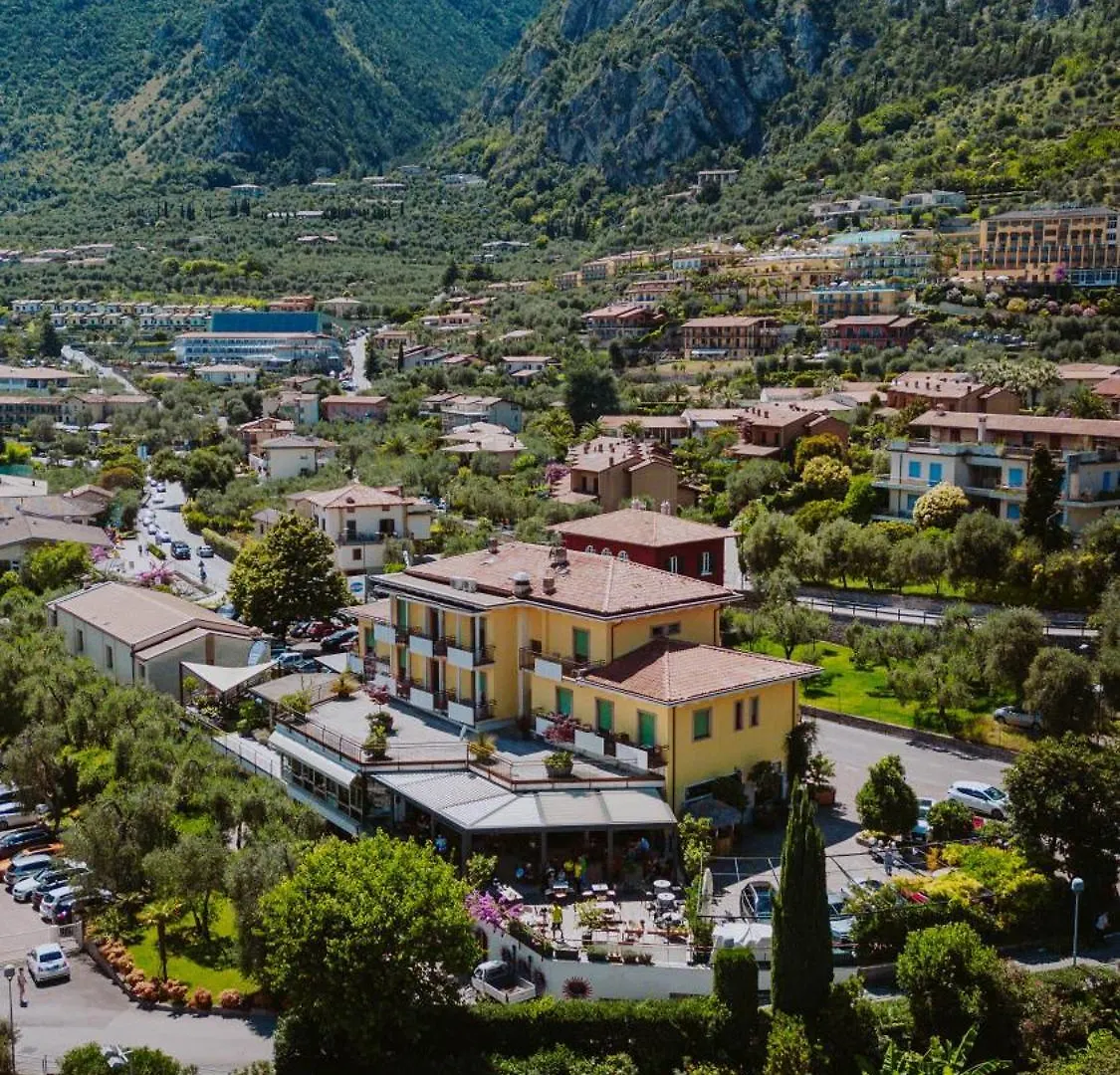 Hotel Limone location