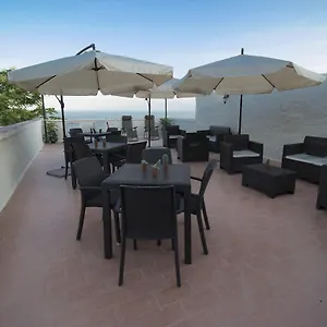 La Terrazza Del Borgo Couette-café