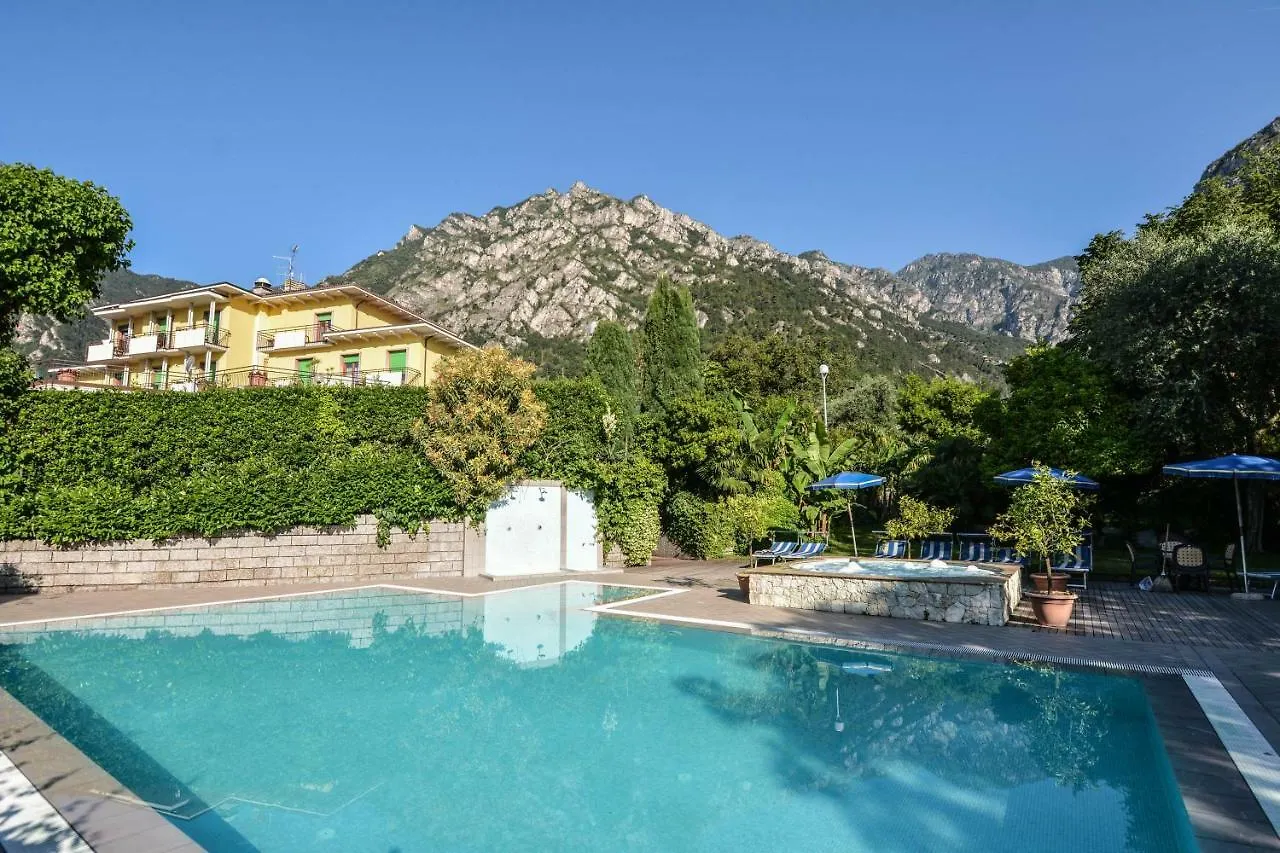 Hotel Limone Limone sul Garda Italia